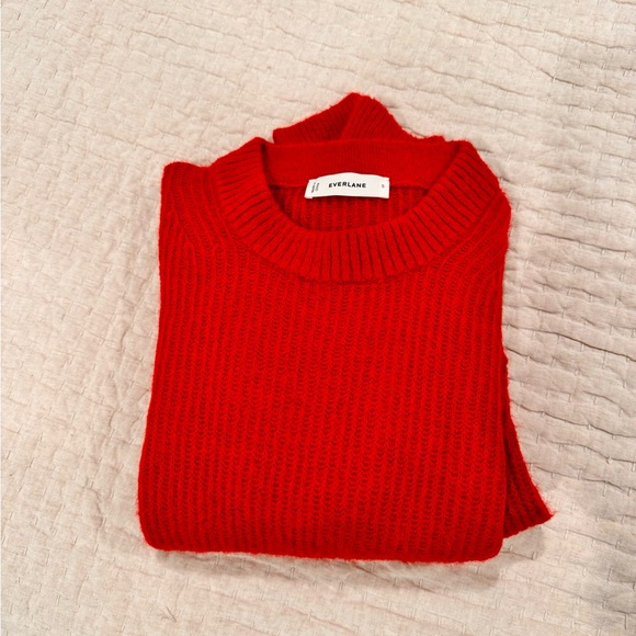 Everlane The Cocoon Crew Neck Sweater, Berry Red, size small, like new! - Picture 8 of 8